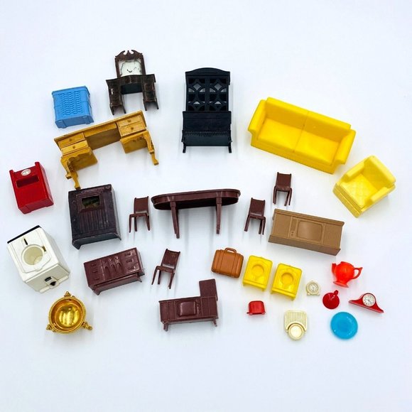 Vintage Plastic/Wood Doll House Furniture, Ideal, Renwal, Plasco, Lot 26 Item